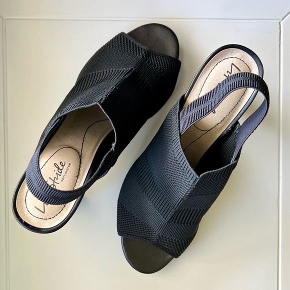 Life Stride Black Heels, size 8.5 (like new, excellent condition) - Picture 4 of 14